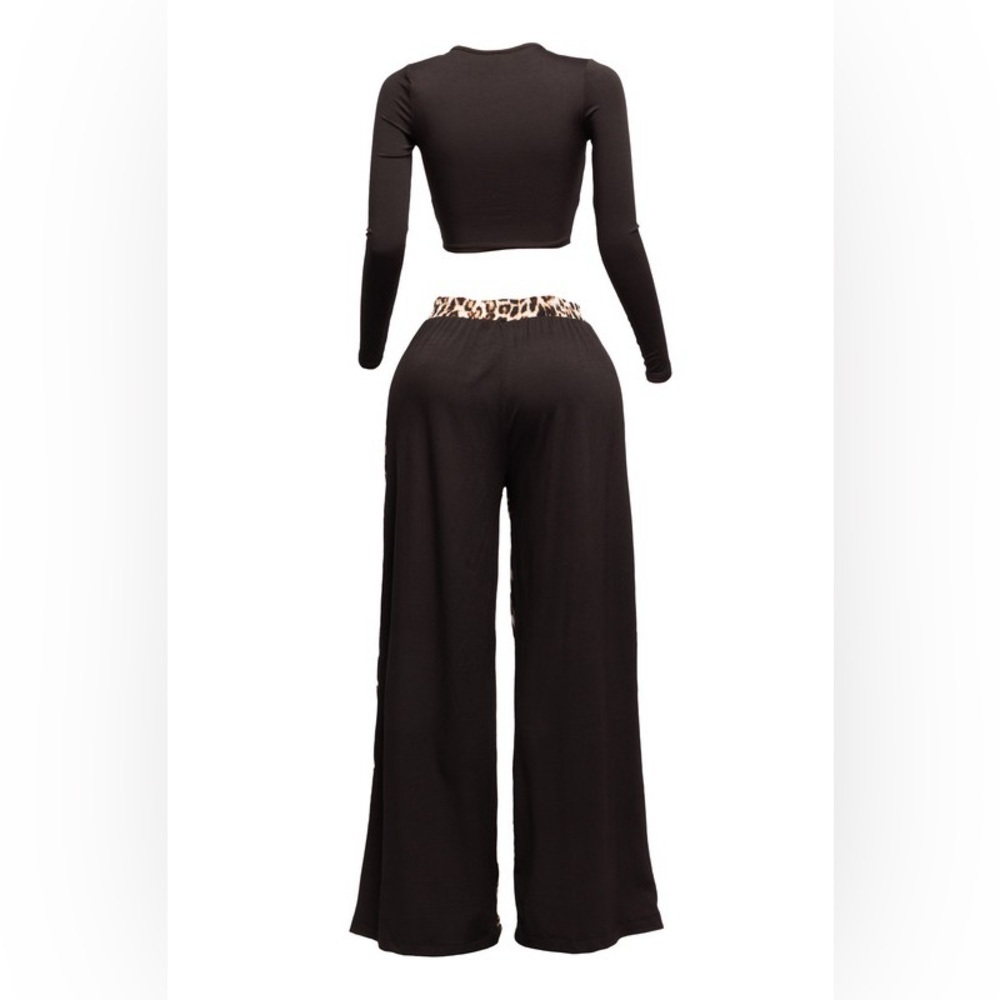 Crop Long Sleeve Leopard Wide Leg Set - Black - Picture 2 of 2